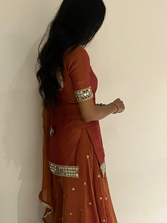 Surkh- Carrot Orange Bloom